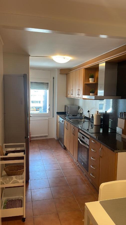 Apartamento En El Centro De Andorra La Vella Con Parking Apartment Exterior photo